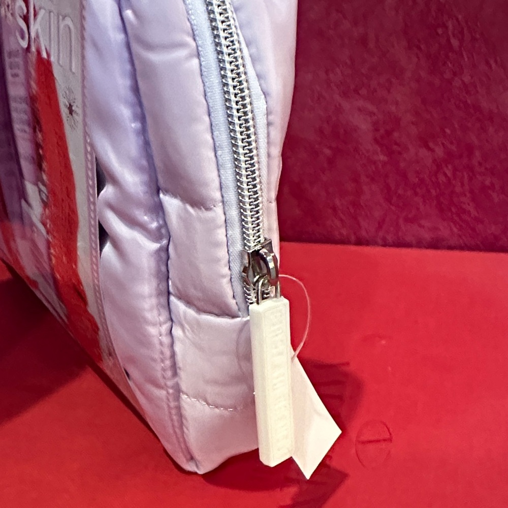 First Aid Beauty Smooth Skin Set in Lavender Bag - Picture 3 of 6